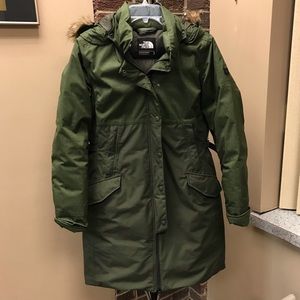 North Face Shavana Down Parka sz Med